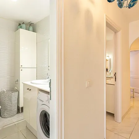 Apartment Ocean View La Caleta *